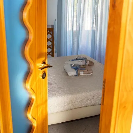 Casa Diletta 招待所 3*